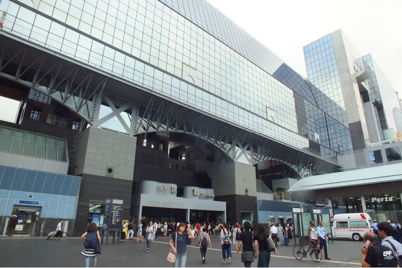 インバウンド人気観光地ランキング29位「京都駅ビル」の人気の理由・インバウンド対策とは